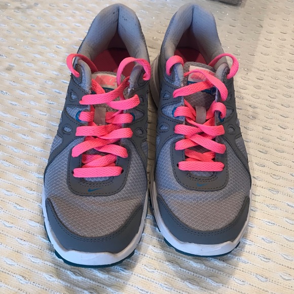 Nike Shoes - Nike shoes